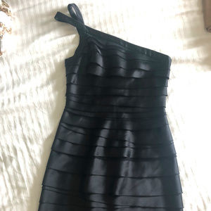 BCBG One Shoulder Tiered Black Cocktail Dress Sz4